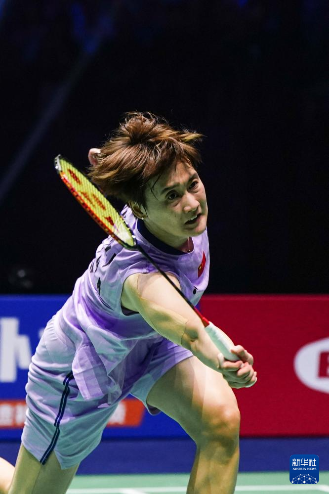 迫使对方退 迫使对方退